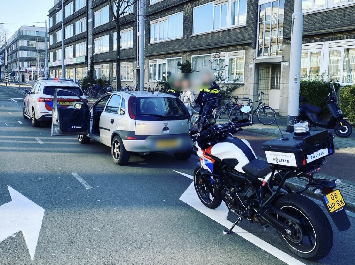 20-jarige vrouw gepakt met gestolen auto in Rotterdam