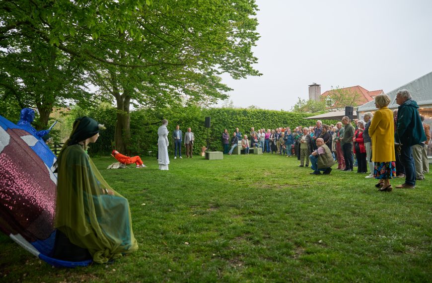 Beeldentuin Ravesteyn geopend