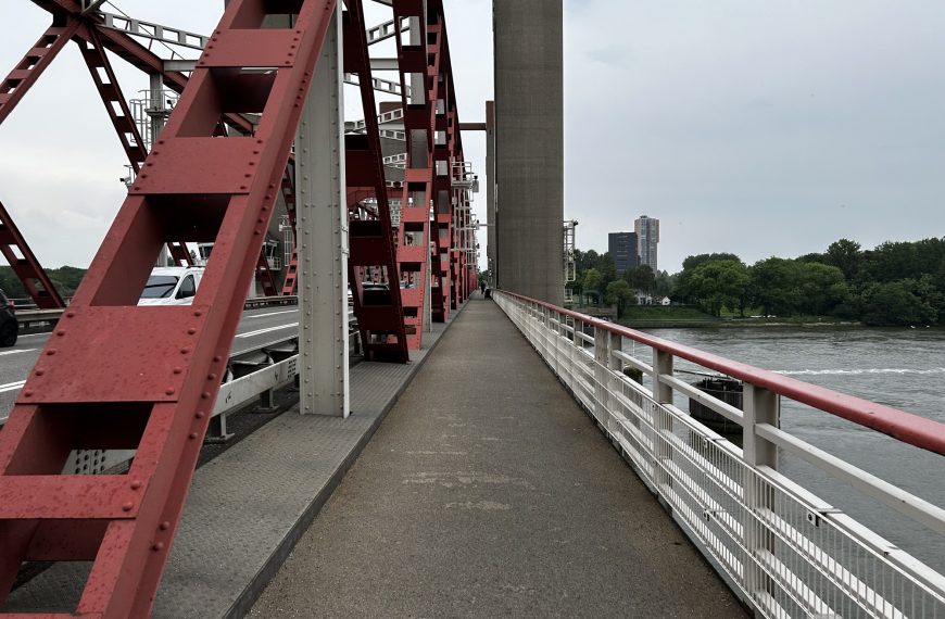 Voegovergangen fietspad gaan vervangen worden op 21 en 22 mei