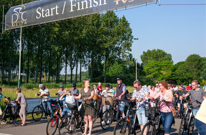 Startschot gegeven voor Avond Fietsvierdaagse