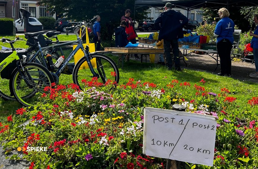 Post voor de fietspuzzeltocht in Spijkenisse