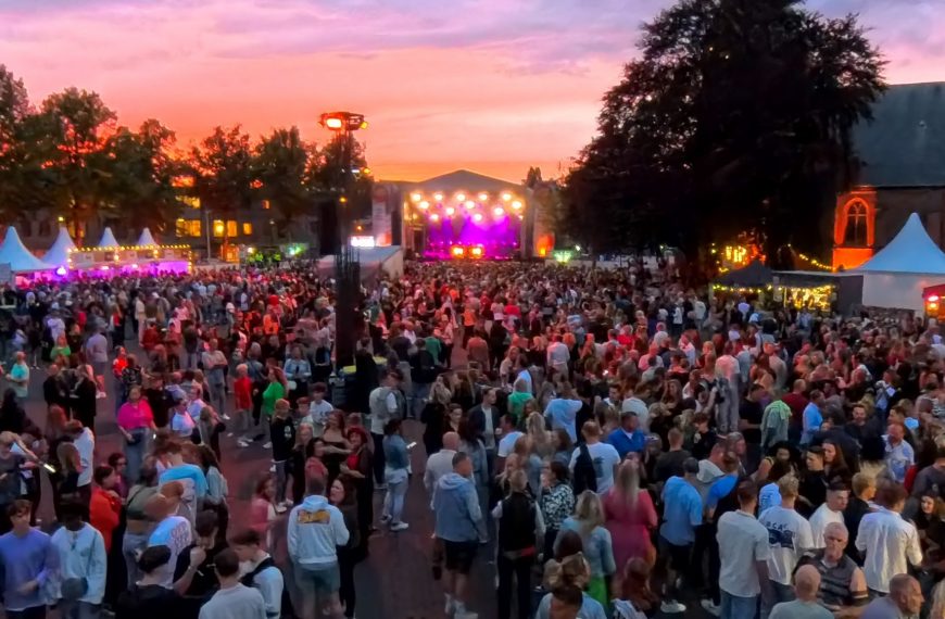 Waar is dat feestje? Op het SpijkenisseFestival is het feestje!