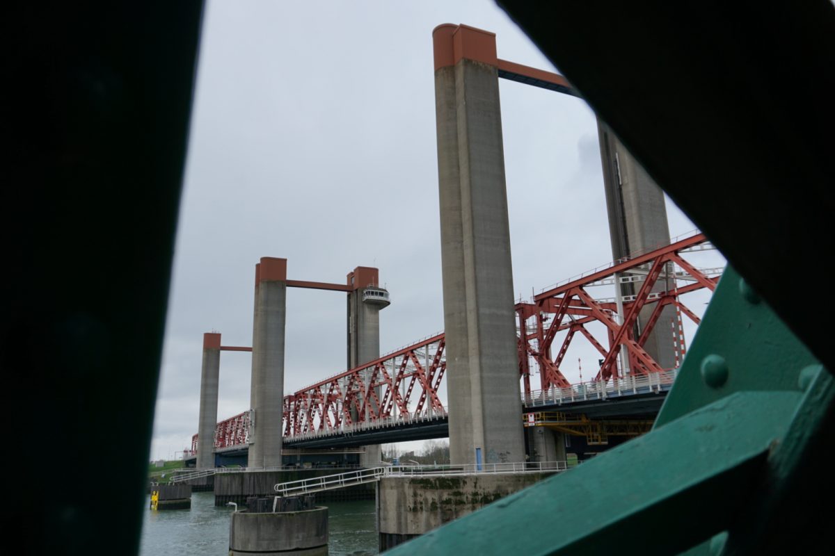Spijkenisserbrug regelmatig afgesloten vanaf 17 juli
