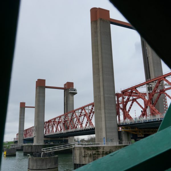 Spijkenisserbrug regelmatig afgesloten vanaf 17 juli