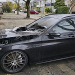 Auto in Dahliastraat beschadigd na brand