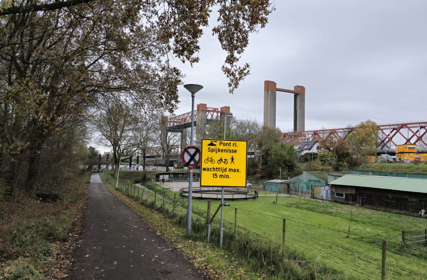 Spijkenisserbrug vrijdagavond tot zondagochtend dicht