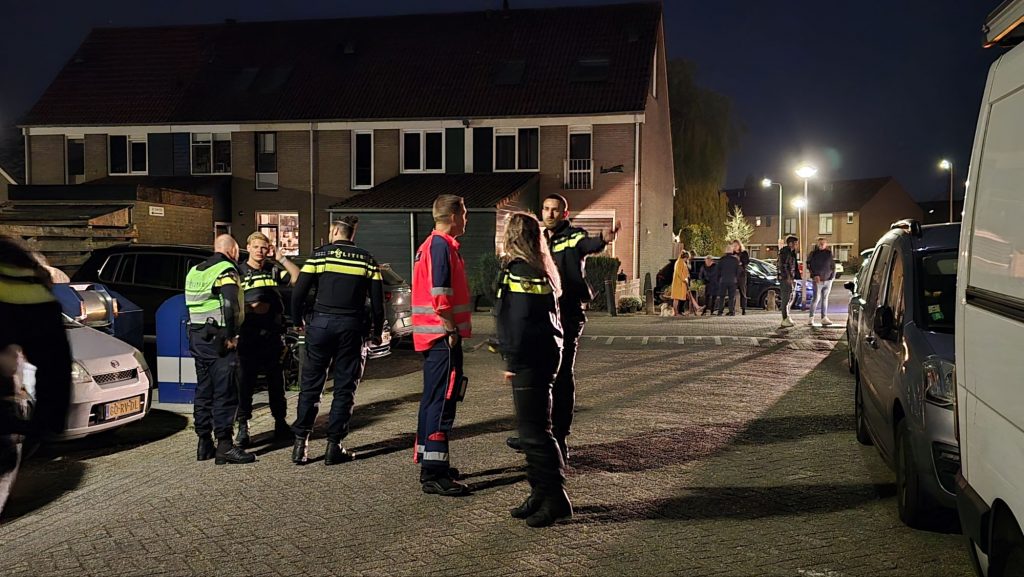 Politie zoekt getuigen na steekincident in Spijkenisse
