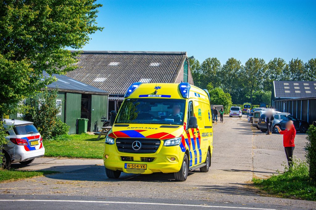 Ongeval tijdens wedstrijd op manege: traumahelikopter ingezet