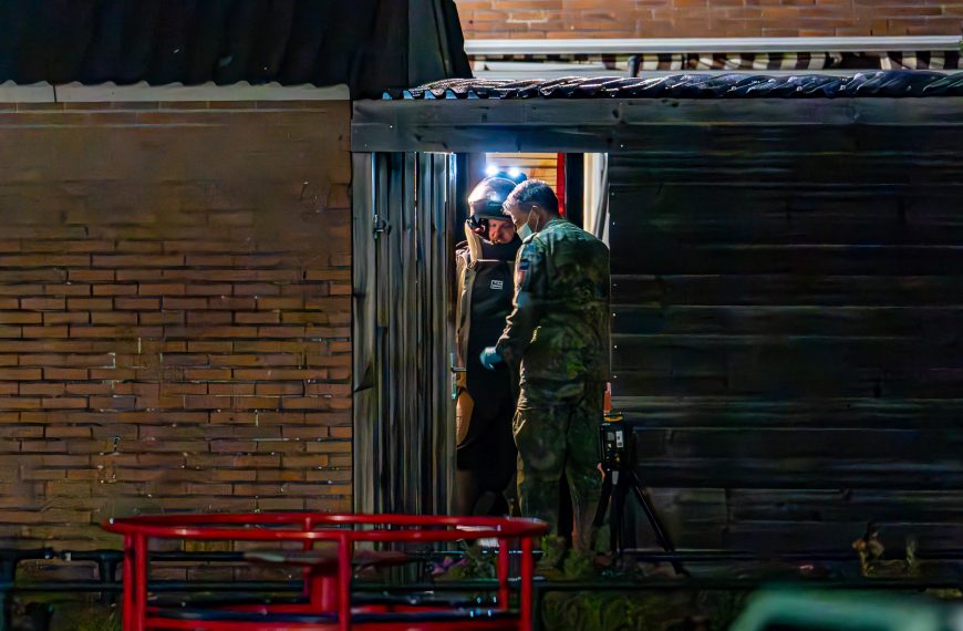Controle in Rotterdam leidt naar explosieve vondst in Spijkenisse