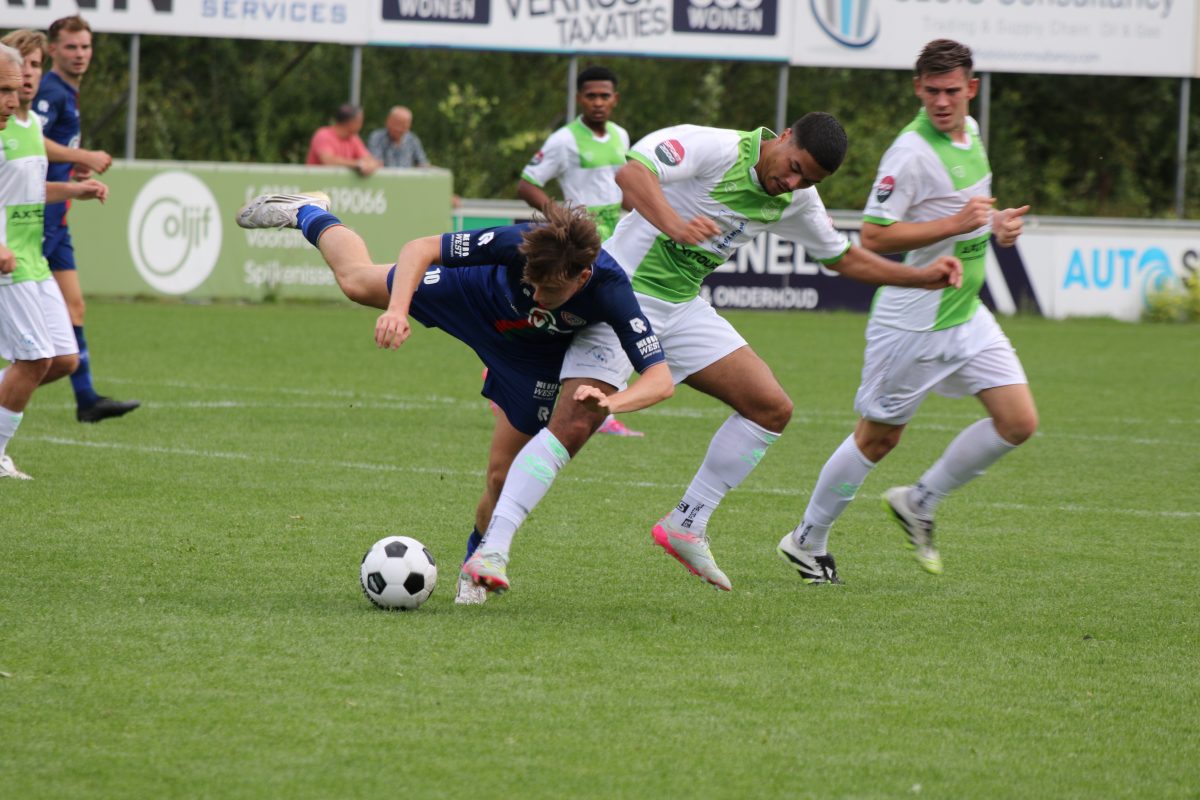 Tiental Spijkenisse onderuit tegen VELO