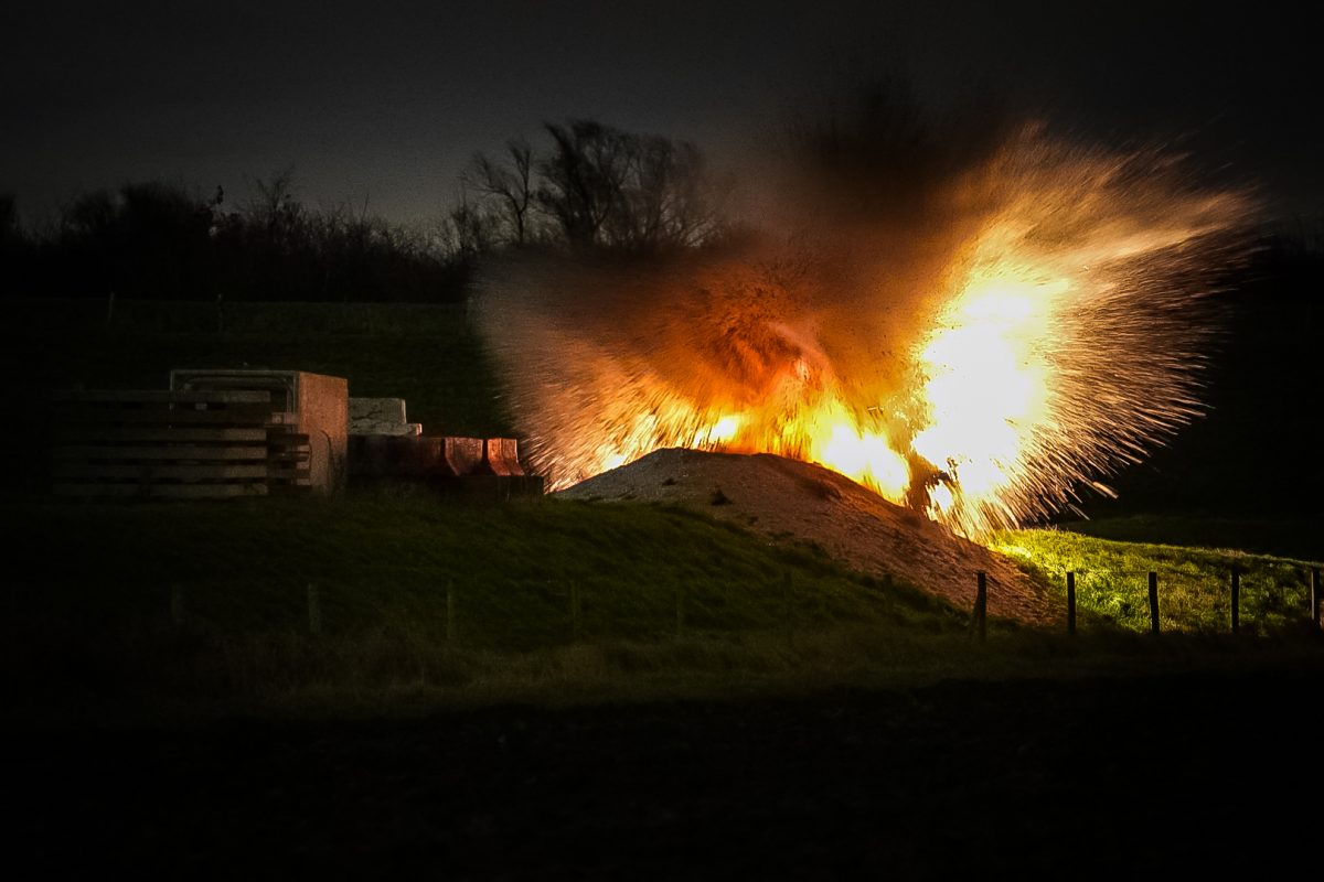 Zwaar vuurwerk aangetroffen in een woning…