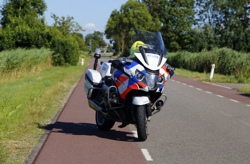 Politie zoekt getuigen na mishandeling aan Groene Kruisstraat Spijkenisse