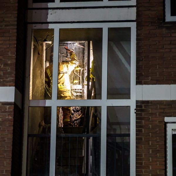 Explosie in portiek Albert Verweystraat in Spijkenisse